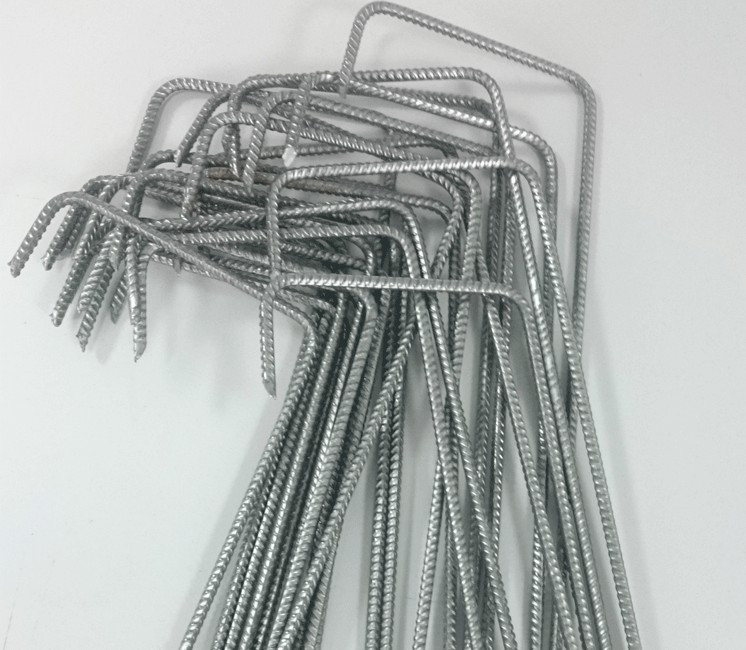 Agrafes Métal - 4 x 9 x 24 cm Agrafes Métal - 4 x 9 x 24 cm