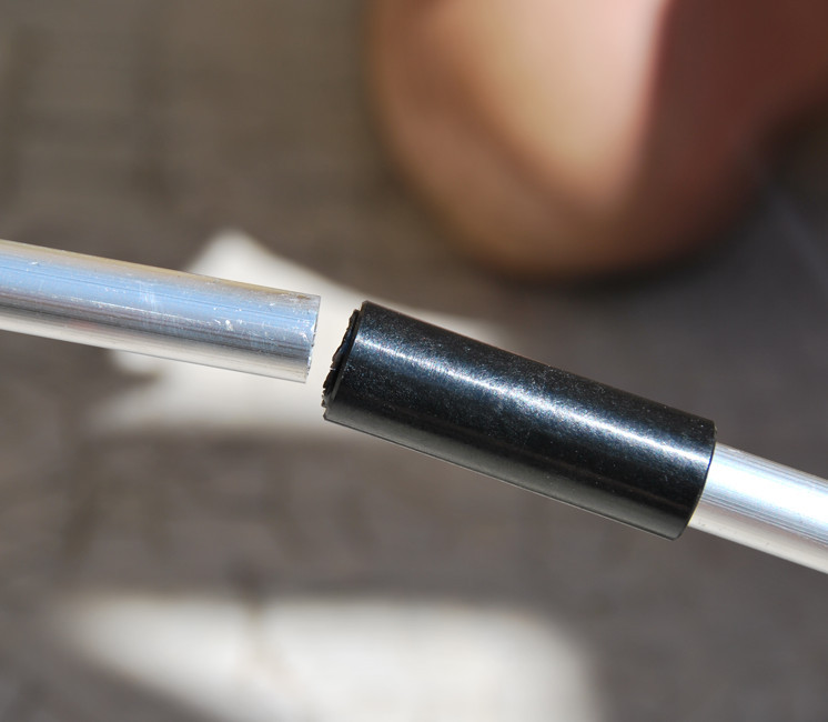 Connecteur de barre de soutien pour store pergola (+2 vis)