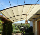 Toile d'ombrage pergola 6x3m imperméable avec œillets à poser sur une structure