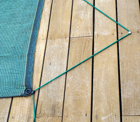 Filet anti-salissures piscine fixation piton