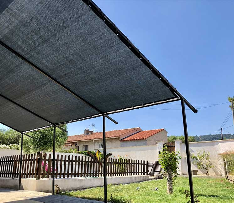 toile pergola sur mesure anthracite perméable