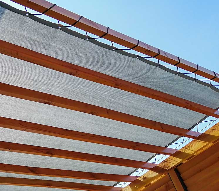 fixation toile d'ombrage perméable gris platine