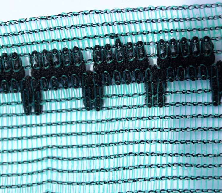 Filet d'ombrage 50% renforcé avec boutonnières pour serre et cultures