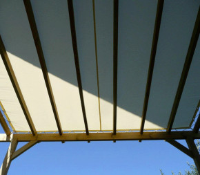 toile d'ombrage pergola